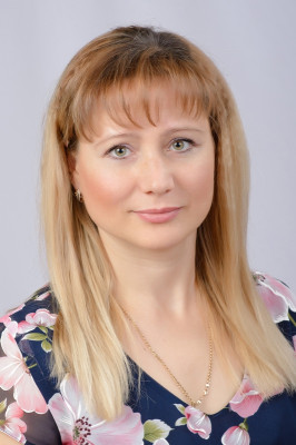 Воспитатель высшей категории Синайко Елена Александровна Воспитатель высшей категории Синайко Елена Александровна